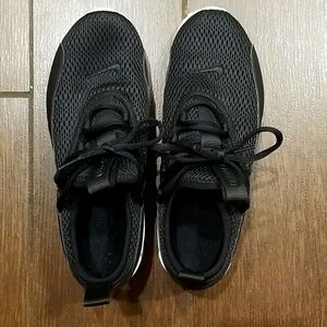 Boys Nike Airmax Sneakers